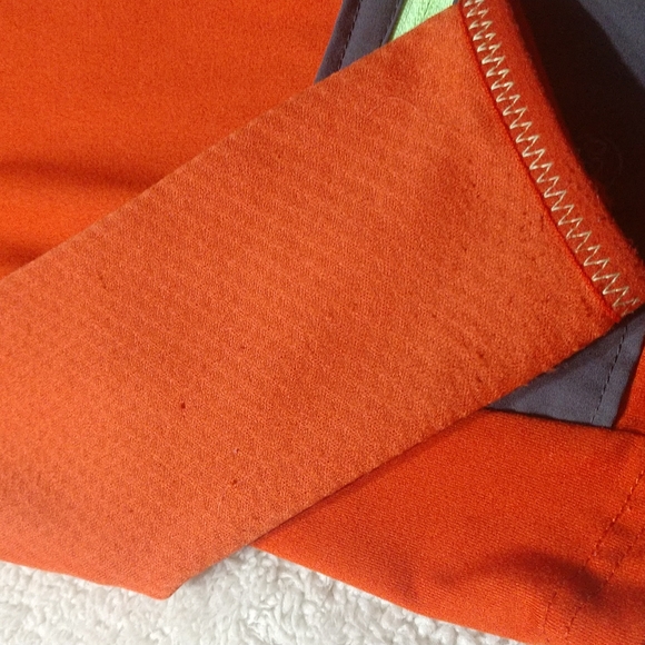 3/$15 Russell Dri-Power Long Sleeve Shirt Hunter Orange Size Small (6-7) - Picture 5 of 13